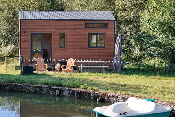 Tiny house à Saint-Germain-le-Vieux, gîte Joy