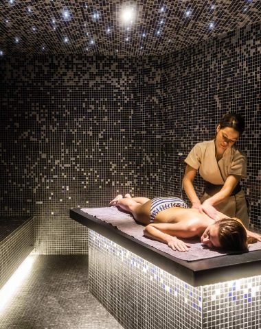 Spa - Cabine de modelage à la Thalazur de Cabourg
