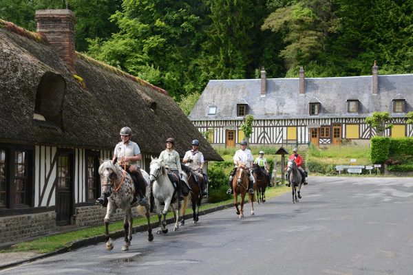 Chevauchée du Pays d'Auge à la Seine