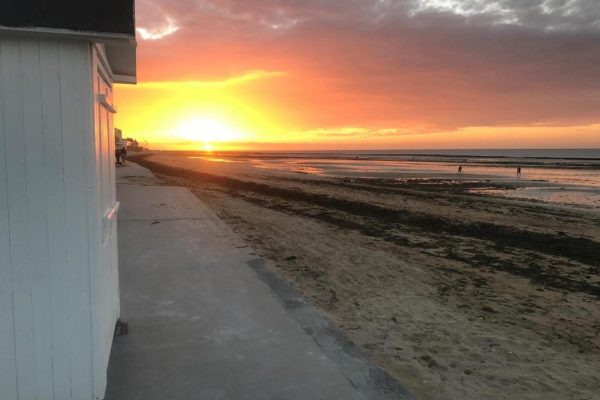 Coucher de soleil sur la plage de Langrune-sur-Mer