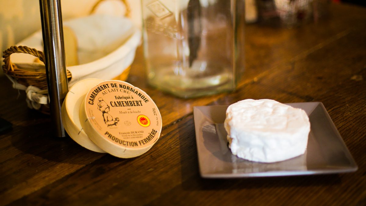 Camembert de Normandie au lait cru - Fromagerie Durand